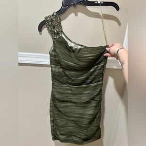 Angel Green‎ Embellished Ruched Sheath Dress